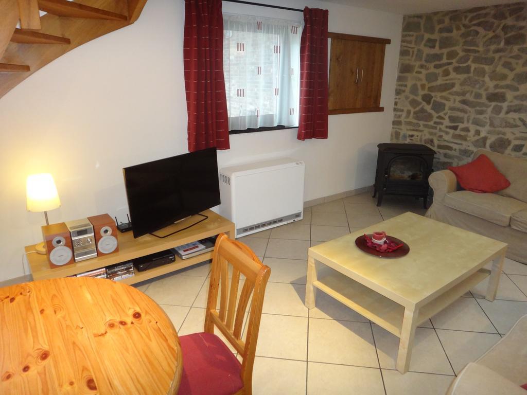 Holiday Home Gite Rural Cote Fagnes Жале Екстер'єр фото