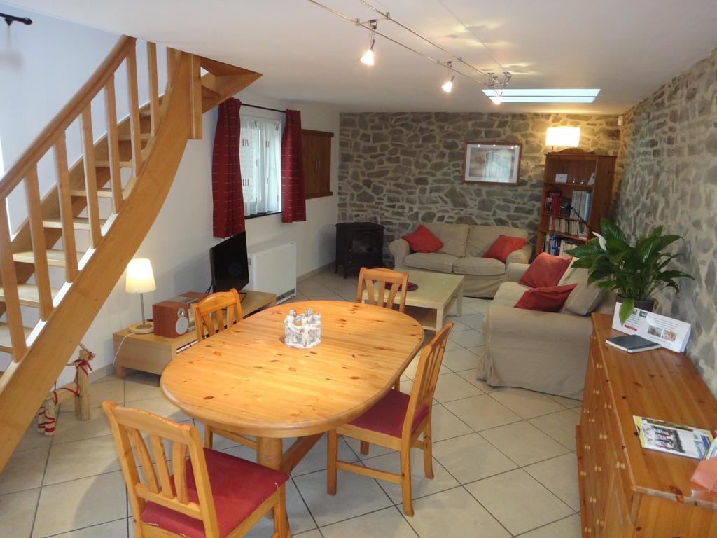Holiday Home Gite Rural Cote Fagnes Жале Екстер'єр фото